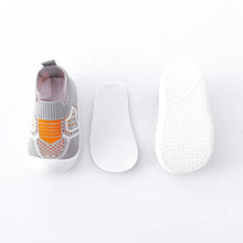 Carregar imagem no visualizador da galeria, Baby First Shoes Anti Derrapante
